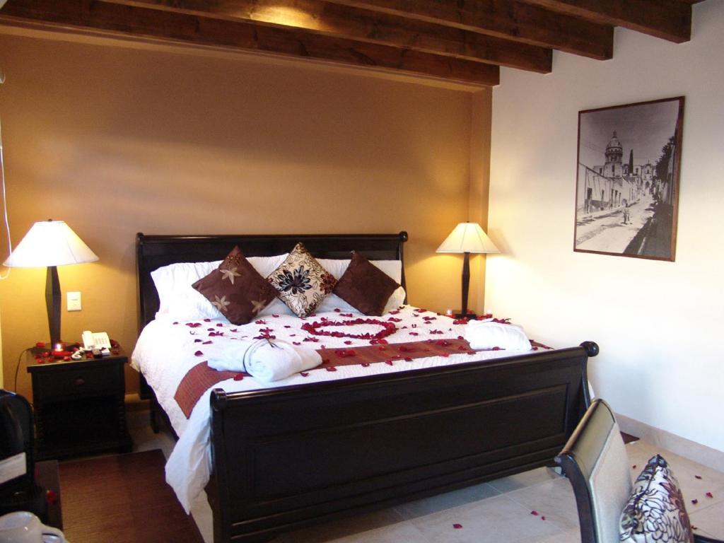 Casa Del Tio Hotel Boutique San Miguel de Allende Bilik gambar A bedroom at the Inn at the Quinta Real