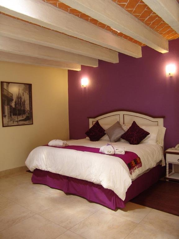 Casa Del Tio Hotel Boutique San Miguel de Allende Bilik gambar A bedroom at the hotel